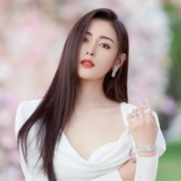 張?zhí)鞇? /></a></div>
      <p class=